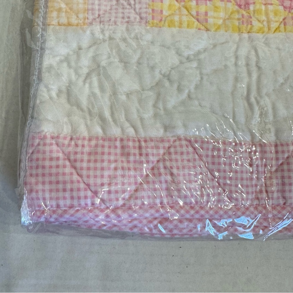 Carter's Baby Hand Stitched Quilt 36" x 42" NEW Vintage Retired - Picture 10 of 16